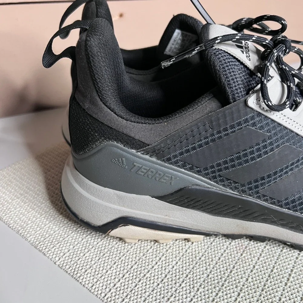 Adidas Terrex Eastrail Mens Hiking Shoes Black Trail Sneakers FU7237‎ Size 11
